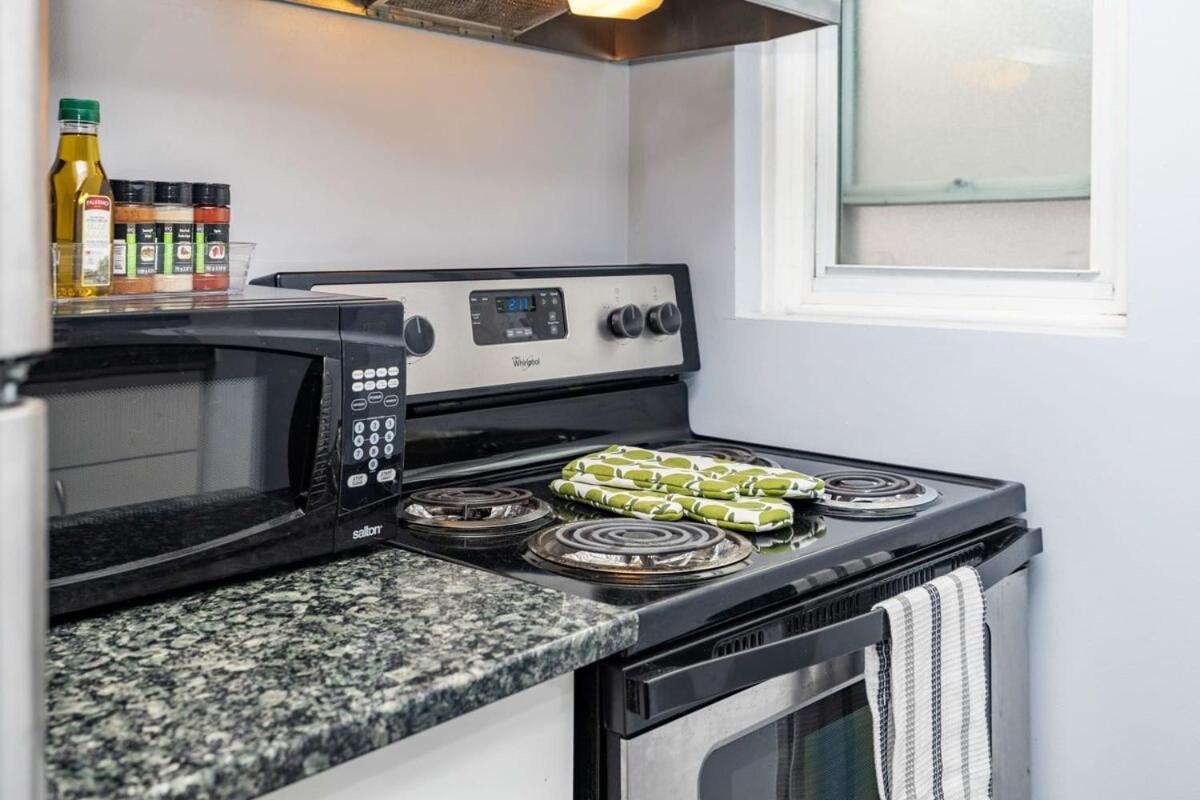 Pet-Friendly Home - Near Chinatown & Little Italy Ottawa Zewnętrze zdjęcie