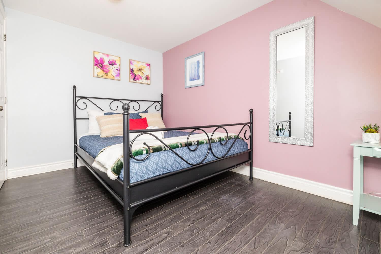Pet-Friendly Home - Near Chinatown & Little Italy Ottawa Zewnętrze zdjęcie